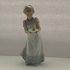 Lladro #5429 Happy Birthday Retired/ Mint Cond.